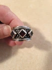 VINTAGE STERLING SILVER LADY'S RING WITH 3 DARK RED SETS