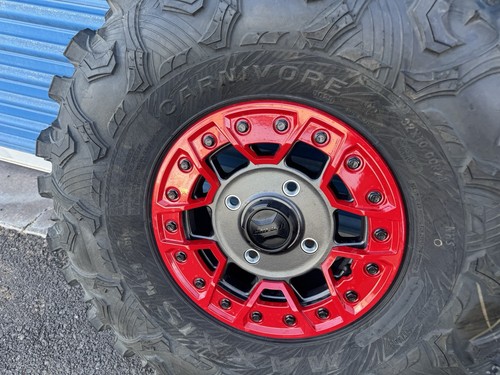 1-2022-24 CAN AM MAVERICK X3 WHEEL AND TIRE 32x10x14 BEADLOCK MAXXIS CARNIVORE - Picture 2 of 9
