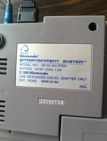 Console Nintendo Nes 2 Manettes Un Zapper Jeu Duck Hunt Notices