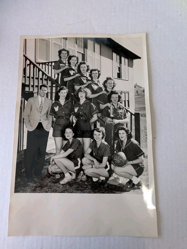 1946 - 1947 White Sulpher Springs Montana MT Photo High School Girls Basketball