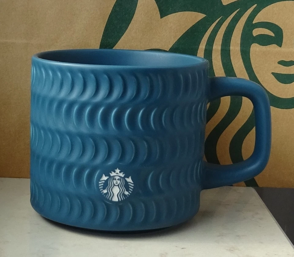 Starbucks Mug Tasse Becher Arcs Petrol Relief blau-grün mit Logo 12oz NEU