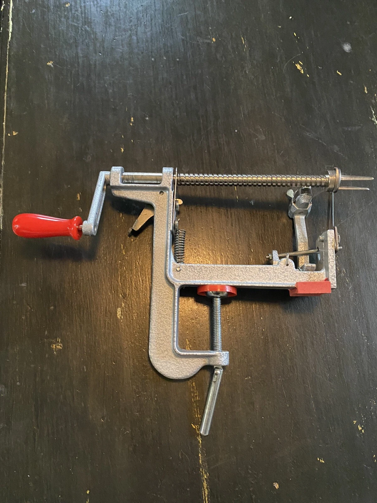 Pampered Chef ~ Apple Peeler /Corer /Slicer Model 2430