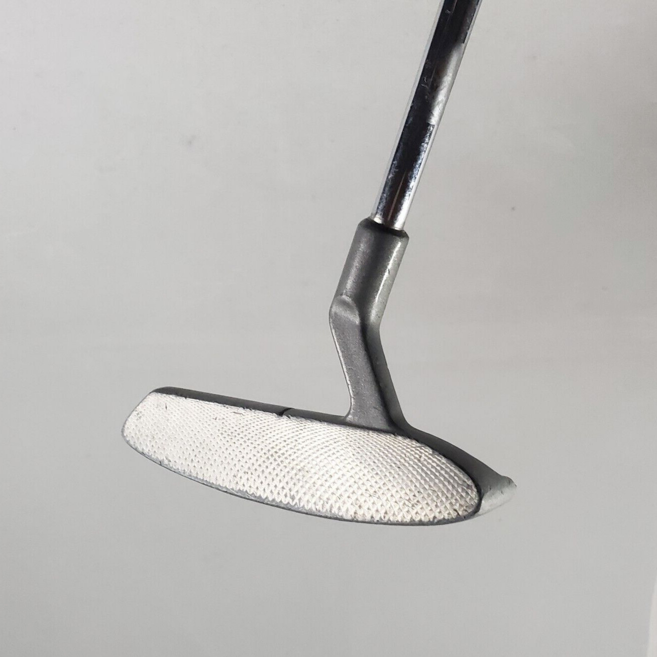Chancellor II PUTTER TIGER SHARK GRIP STEEL SHAFT RH 35" Milled Face