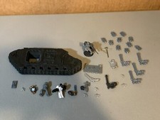 A22912 WARHAMMER 40K SPACE MARINES BLACK TEMPLARS BITS LOT TANK LAND ARMS