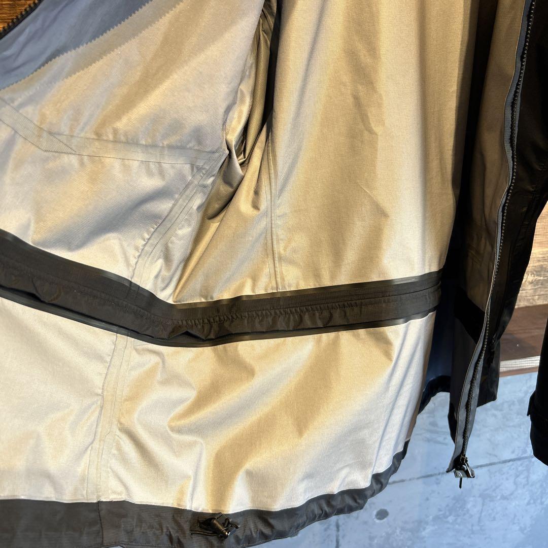 Multidoorsy Jacket Beams Collaboration Np61801B size XL Multidoorsy Jacket Beams Collaboration Np61801B size XL