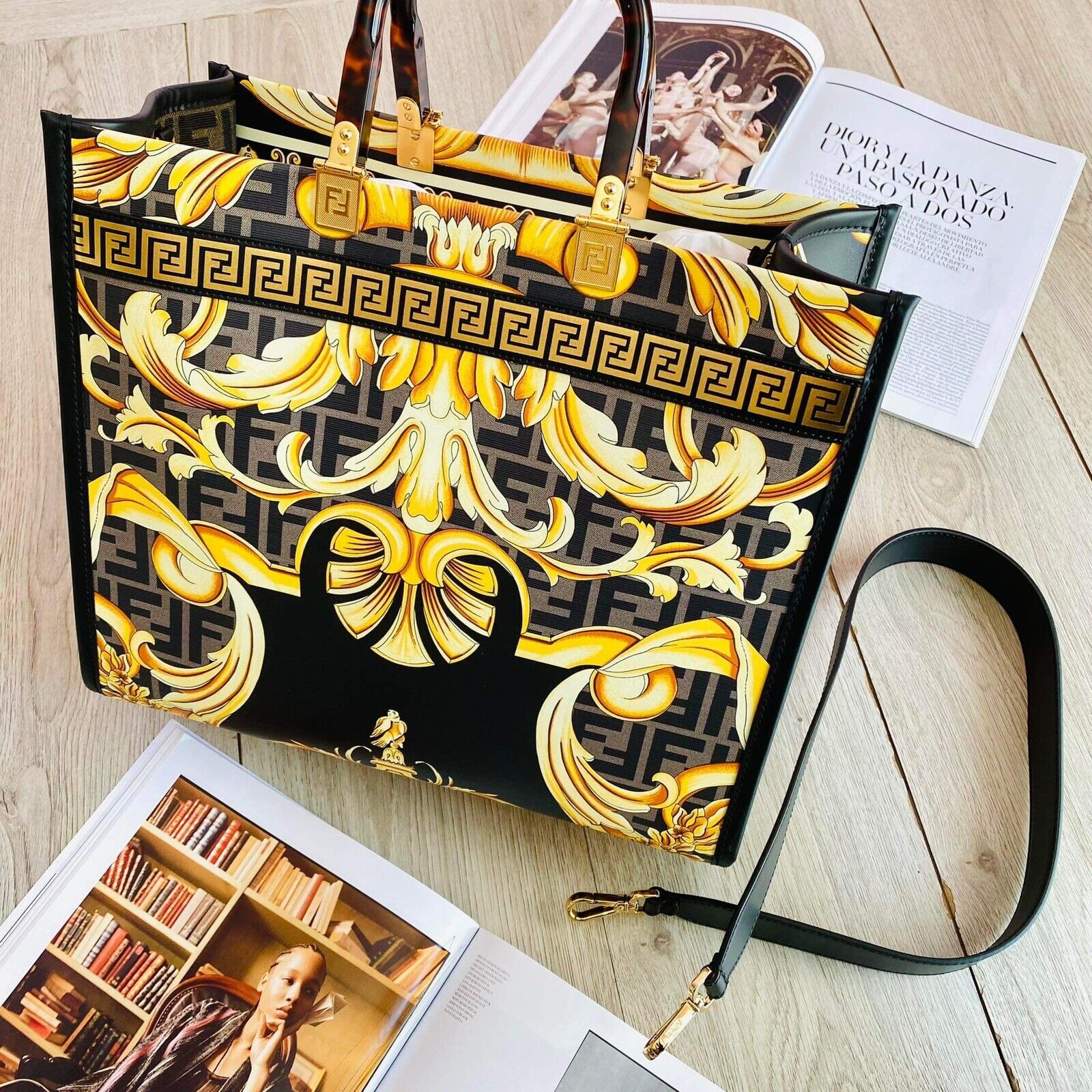 FENDACE NEW 2022 FENDI VERSACE FF MEDUSA EMBELLISHED SUNSHINE TOTE BAG