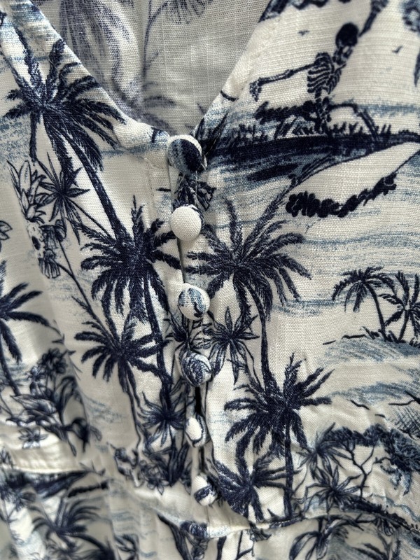 Torrid Peplum Top Vneck Babydoll~2X~18 -20~Rayon~Blue WHT PalmTree~Skulls Tropic
