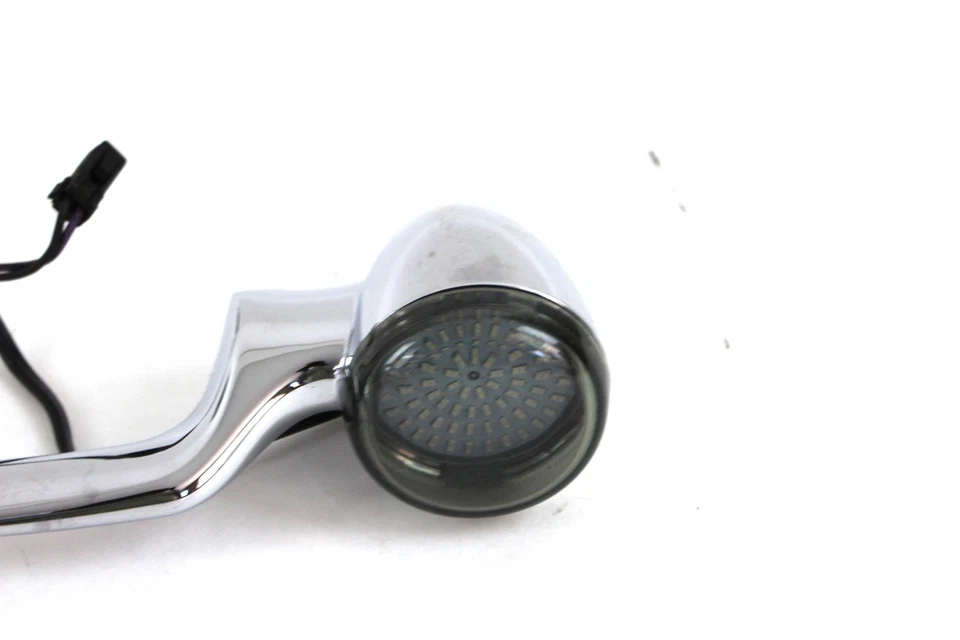 Barra de luces de señal de giro trasera Harley FLHTCUSE SE 2006 06 Electra Glide Foto 3 de 4