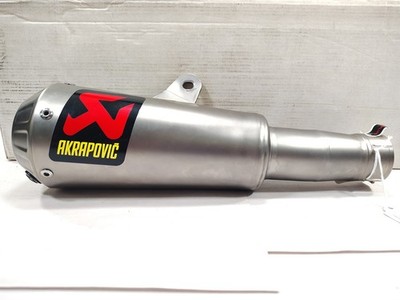 AKRAPOVIC Slip-On Line Muffler Titanium Yamaha R6 1811-2697 S-Y6SO10-AHBT