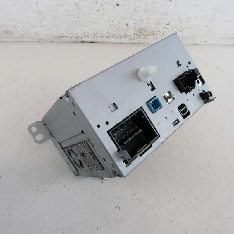 Chargeur cd 13315944 344831230 OPEL INSIGNA A 2008-2017 occasion (77706) - Photo 3/4