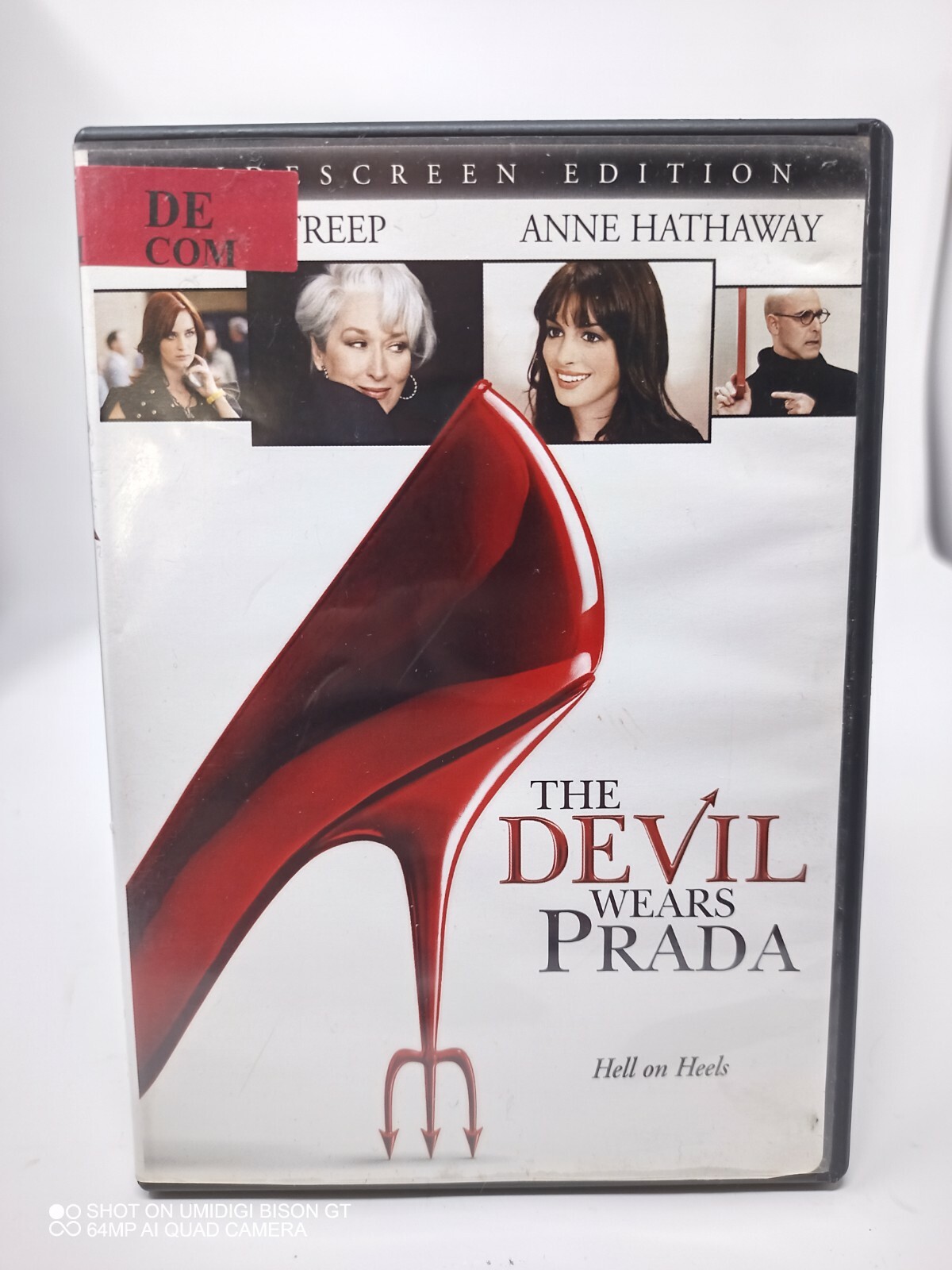 The Devil Wears Prada DVD 2006 Anne Hathaway Good Condition