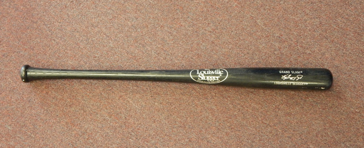 軟式 バット ケン・グリフィーJrモデル Louisville　Slugger ルイスビルスラッガー製軟式木製バット ケングリフィーJrモデル