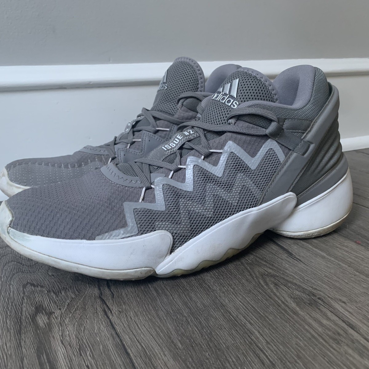 Basketball Casual Adidas Basketball Team Shoes Adidas FW8515 Issue