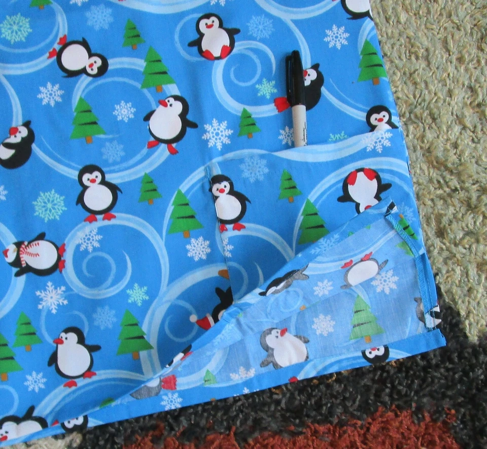 Christmas V Neck Scrub Top Bottom pockets Penguin & Xmas Tree Print Sz 2X - Image 4 of 4