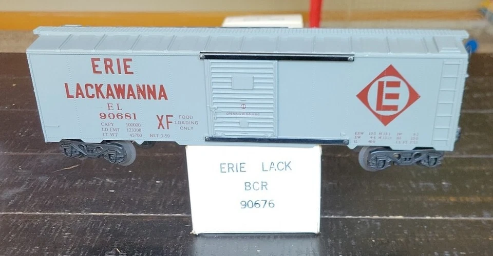 Frank's Roundhouse, ERIE LACKAWANNA BOX CAR, #90676 (2C) - Image 2 of 4
