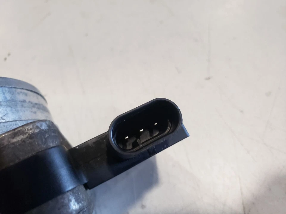 Sensor de flujo de aire de masa MAF - 1998 Camaro Auto LS1 Z28 5,7 L - 94-02 OEM Foto 4 de 4