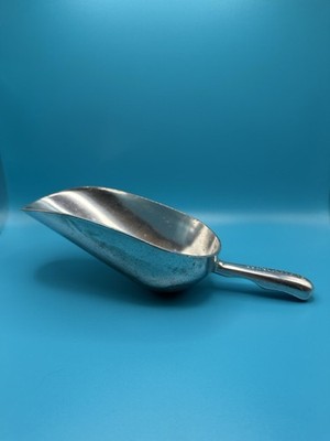 THUNDER GROUP ALTWSCO58 58 OZ ALUMINUM SCOOP. MADE IN USA