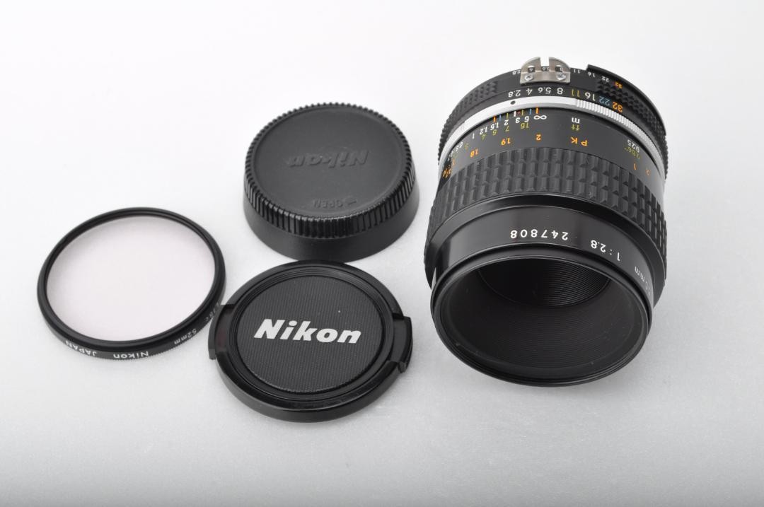 【美品】Ai-s Micro NIKKOR 55mm F2.8 #s13 Good condition Ai-s Micro NIKKOR 55mm F2.8 s13 | eBay