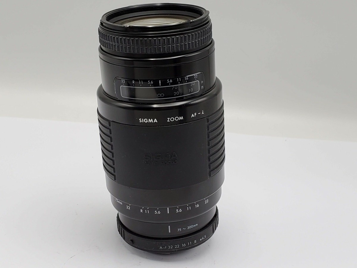 Sigma 75-300 F4.5-5.6 Zoom Lens for Pentax KAF Mount SLR