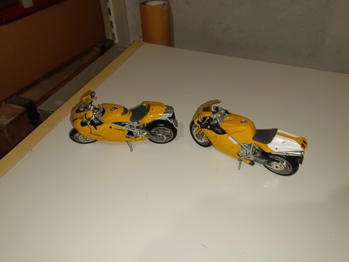 LOTTO 22 MODELLINI DUCATI MOTO COME DA FOTO - Foto 5 di 11