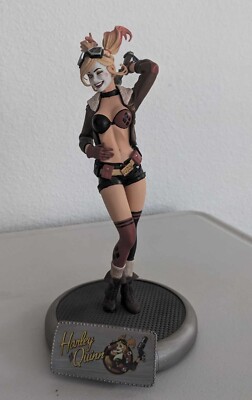 DC Comics 1st Edition Bombshells HARLEY QUINN STATUE  Suicide Squad JOKER BATMAN