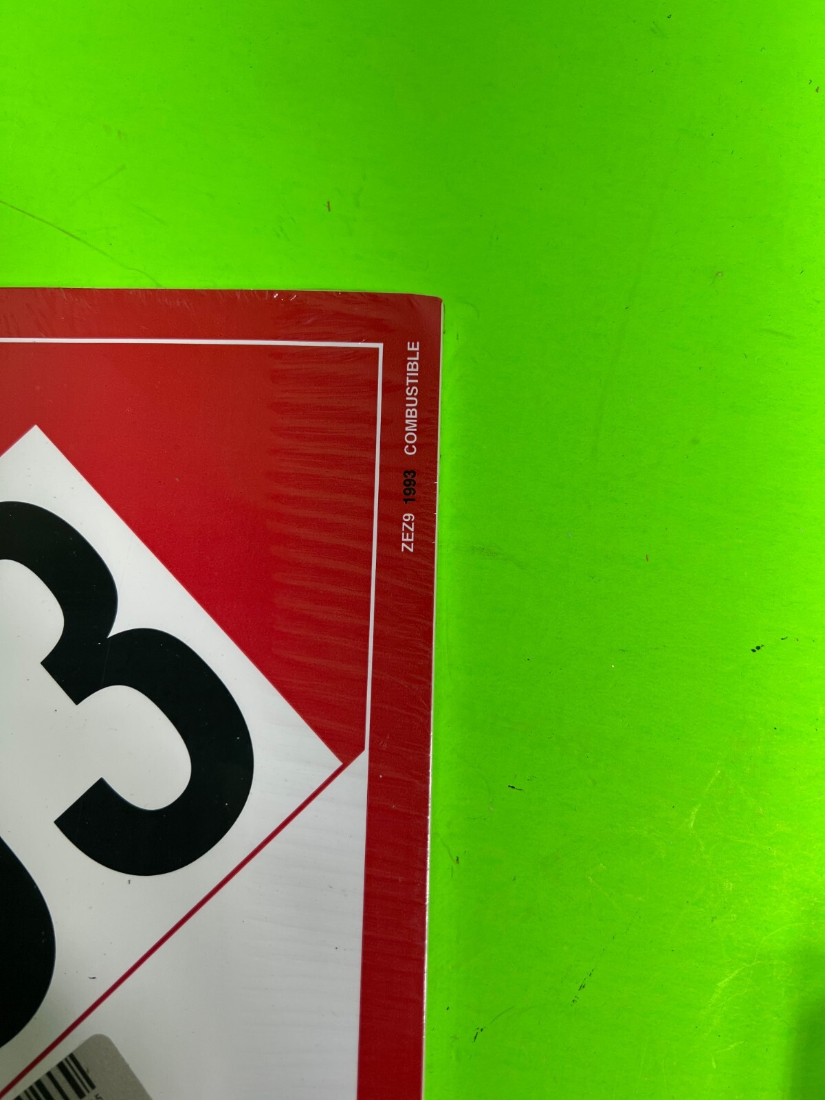 25PK UN 1993 Combustible Liquid,  Adhesive Vinyl ZEZ9 1993 Red/White DECAL