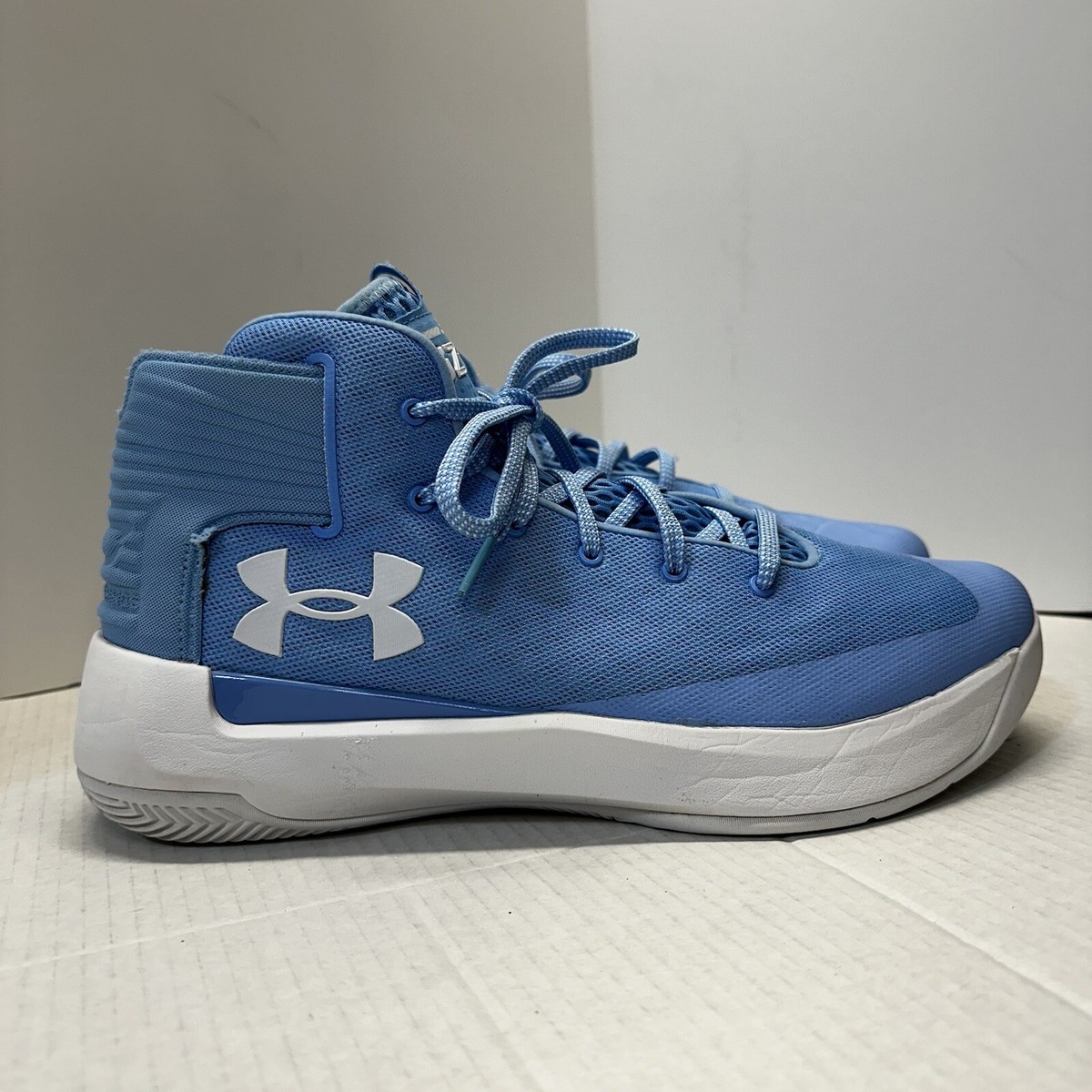 curry light blue shoes