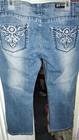 Women's Red River Capri Jeans Size 32 Waist Blue Embroidered Pockets — photo 1