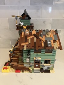 LEGO Ideas: Old Fishing Store 21310 Used 97% Complete READ DESCRIPTION