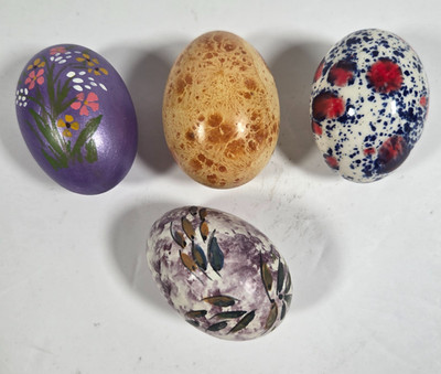 Vintage Hand Painted Decorative Easter Eggs Set 4 Floral Speckled Folk Art Decor