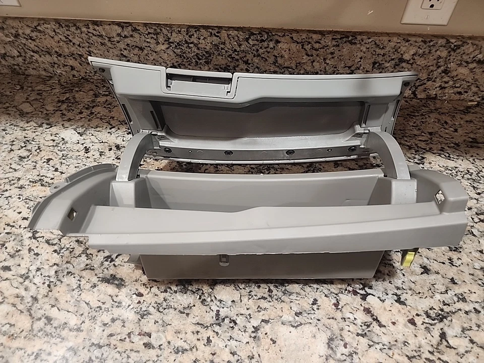 Toyota Corolla 2009-2013 conjunto de guantera superior gris OEM Foto 4 de 4