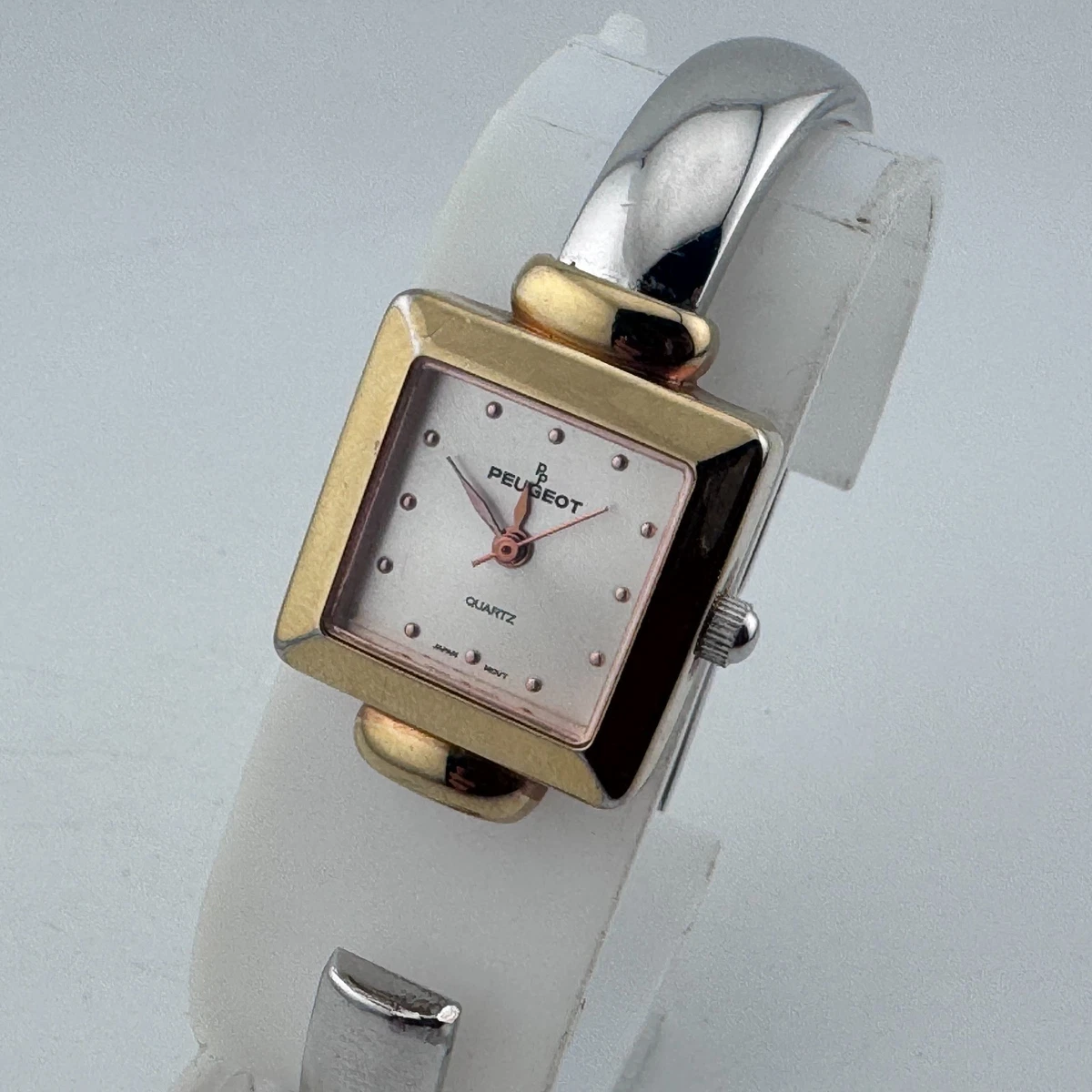 Vintage Peugeot Quartz Bangle watch Japanese movements 220* PEUGEOT quartz vintage wrist watch, japan movt, bangle  main image 4