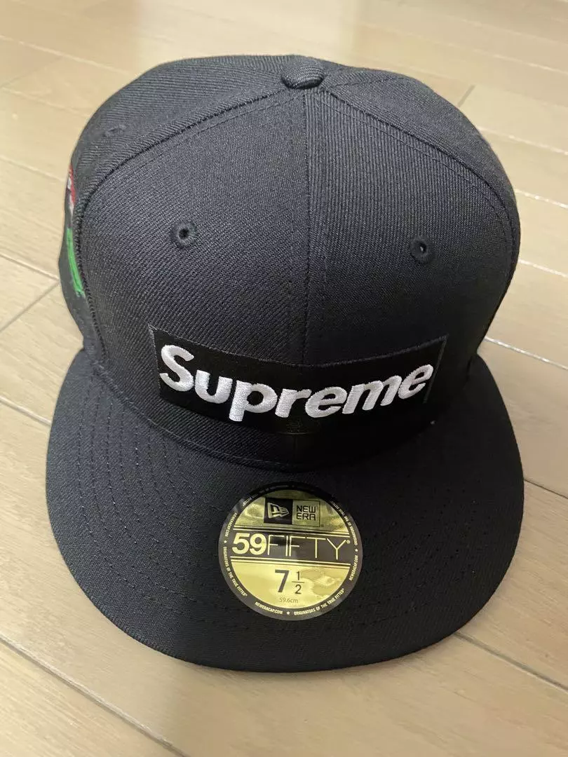 Casquette Supreme Grinch Box Logo New Era noire 7 1/2 du Japon neuve