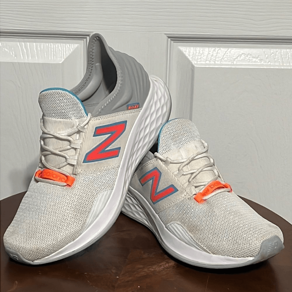New Balance ROAV FreshFoam Women Size 10 Excellent Used Condition