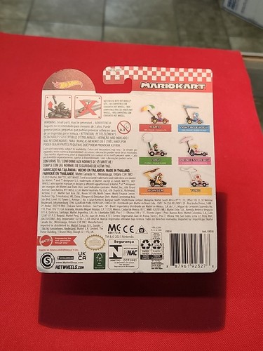 Hot Wheels 2021 Mario Kart Princess Peach B-Dasher Para Glider Mattel NEW Sealed - Picture 6 of 8
