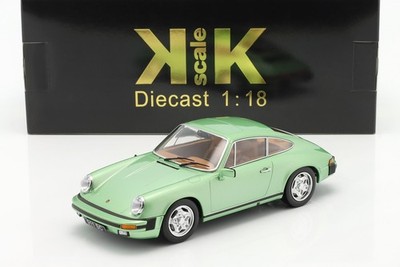Porsche 911 SC Coupe Baujahr 1978 hellgr�n metallic 1:18 KK-Scale