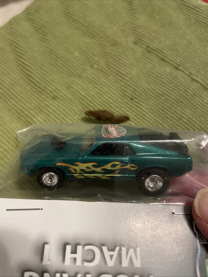 Hot Wheels 10ª Convención Nacional de Coleccionistas Howard Rees Cena Mustang Mach1 Foto 4 de 4