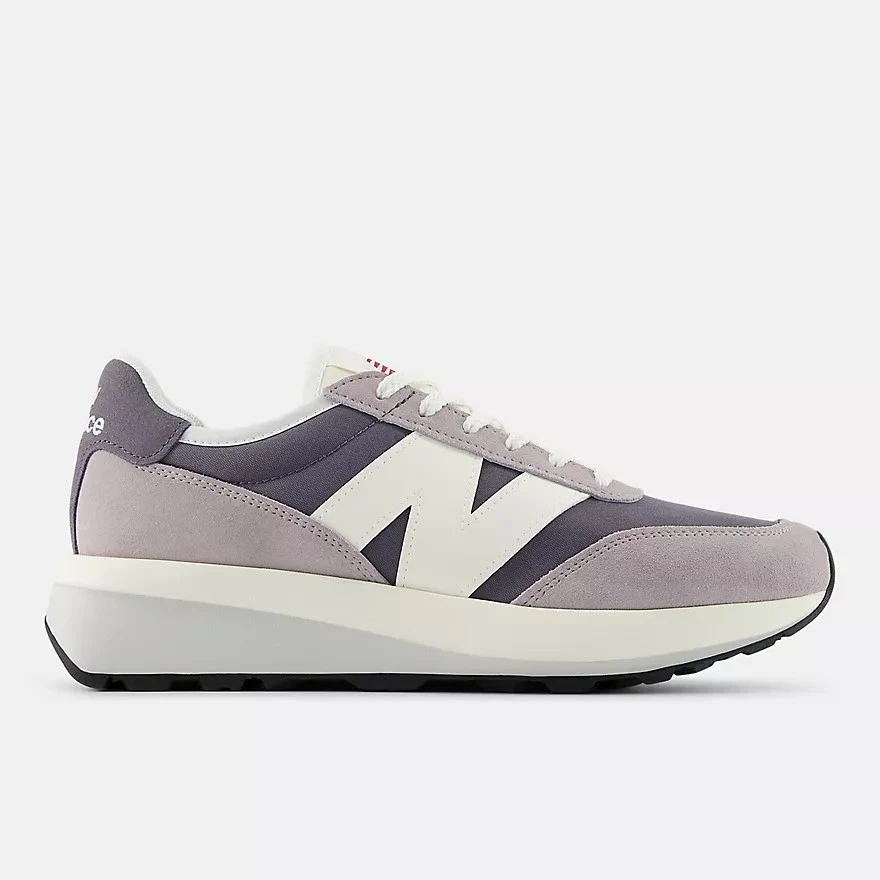New Balance 370 Unisex Shoes in TRUFFLE SALT