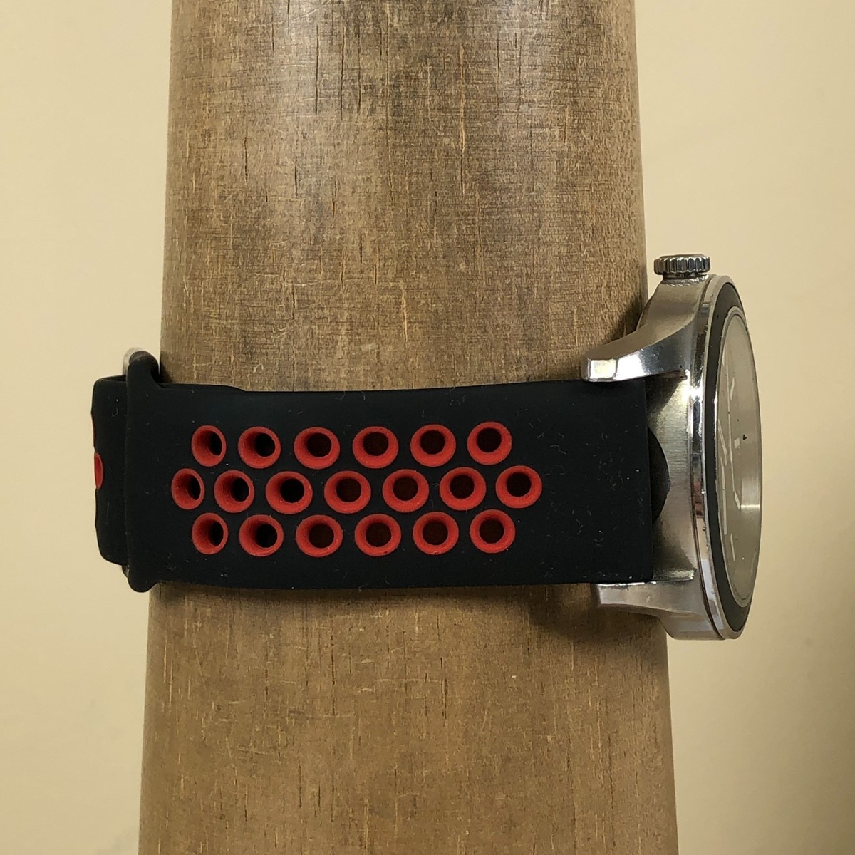 Lacoste Men's Wristwatch Watch Lc.11.1.19.0077 5atm Alligator Date