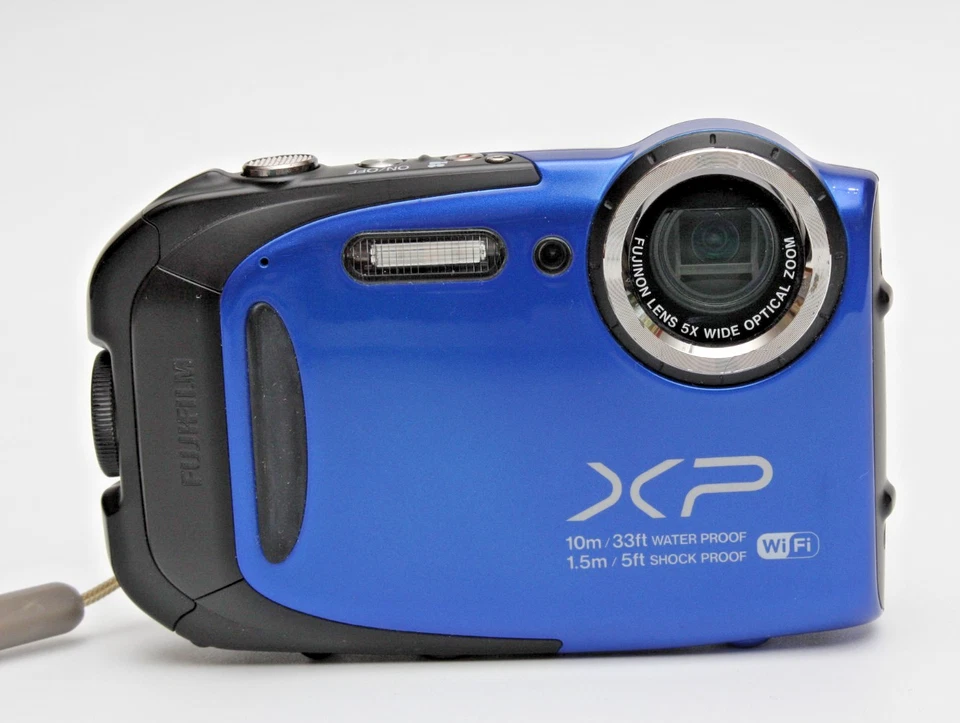 Fujifilm FinePix XP70 16.0MP Underwater Digital Camera Tested + Charger, Battery, photo 2 of 5
