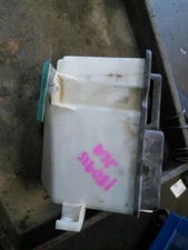 Wash Reservoir Includes Pump Fits 07-08 FORD F150 PICKUP 303065