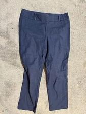 Ladies Ann Taylor LOFT Julie The Riviera Pant Chino Pants Size 4 Blue