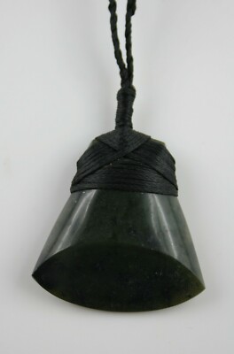 Maori Jade Carving aus Neuseeland  ADZE   TOKI