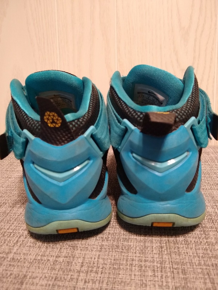 Nike Lebron Soldier 9 IX ~ Shoe Kids Size 4Y Blue Lagoon  display picture 3