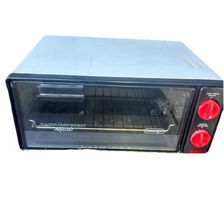 DeLonghi Toaster Oven
