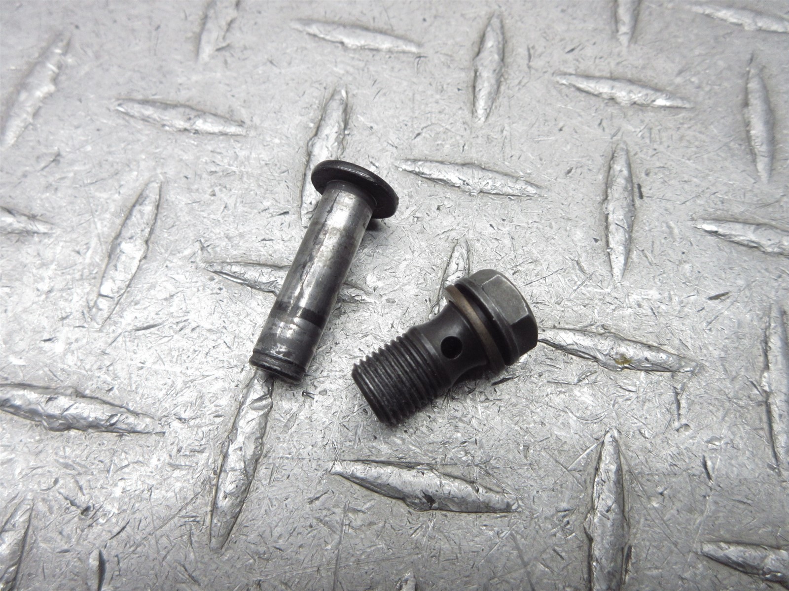 2012 Harley Road Glide FLTRU Front Brake Master Cylinder Pump Lever Control