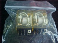 IDEC RH2B-AC24V-50/60Hz