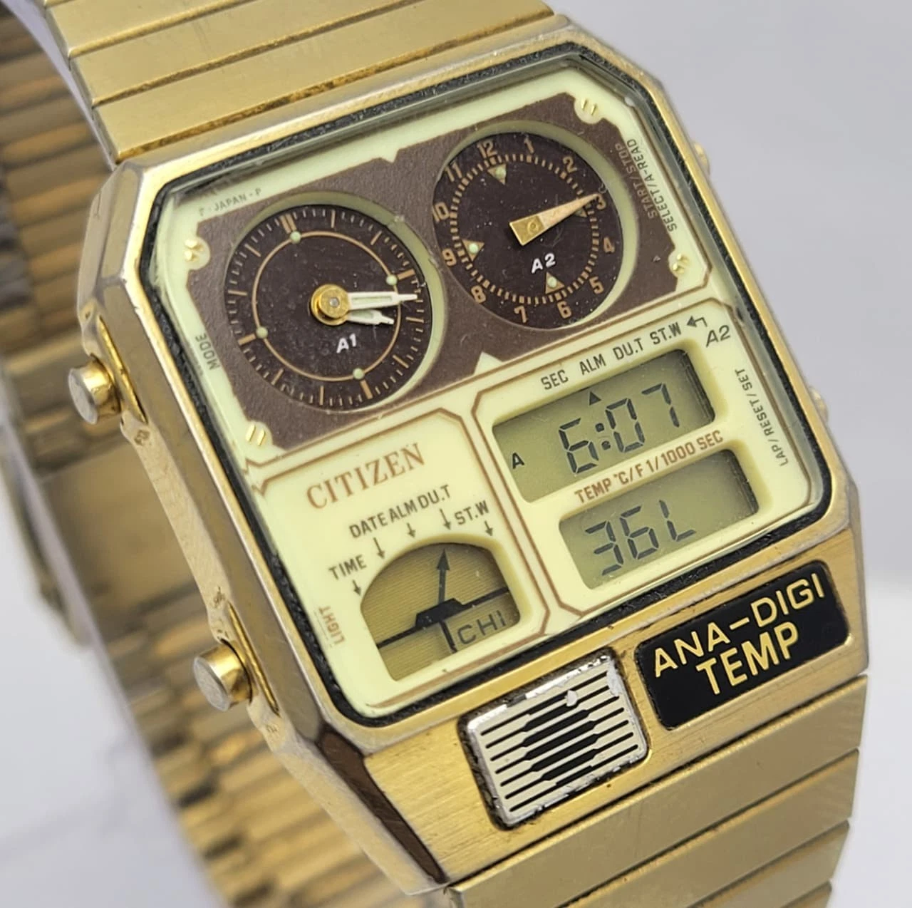 Citizen Ana-Digi Temp 8982-085027 Quartz Vintage Men’s Watch