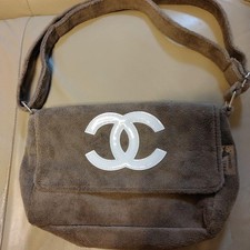 Borsa a tracolla CHANEL Precision Taupe Beige VIP Novità Regalo Fuzzy