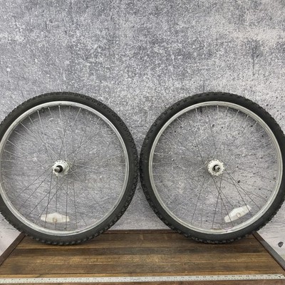 Vintage Araya RM20 26in Wheelset MTB 36H Suzue Hubs Nutted 130